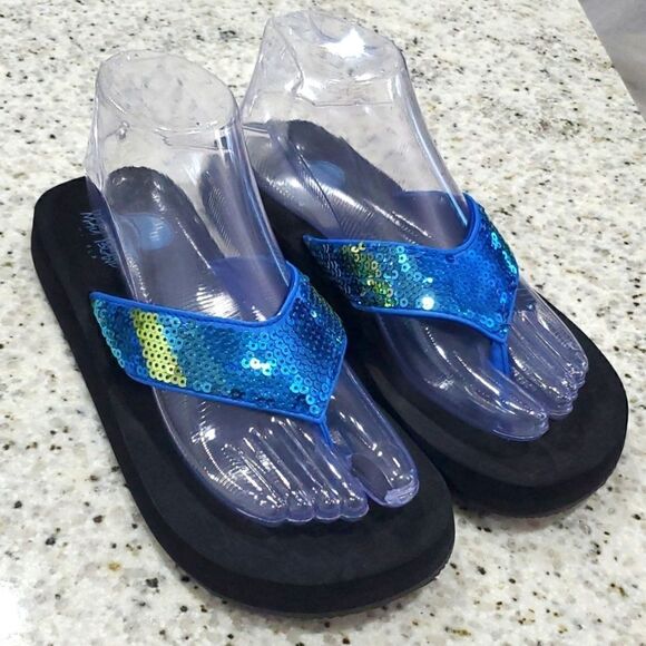 MAUI ISLAND Blue sequin flip flops! SIZE 7 - Picture 1 of 6
